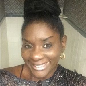 Meet your Posher, Bondinia